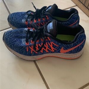 Nike Kids Blue and Orange Lace-Up Sneakers
